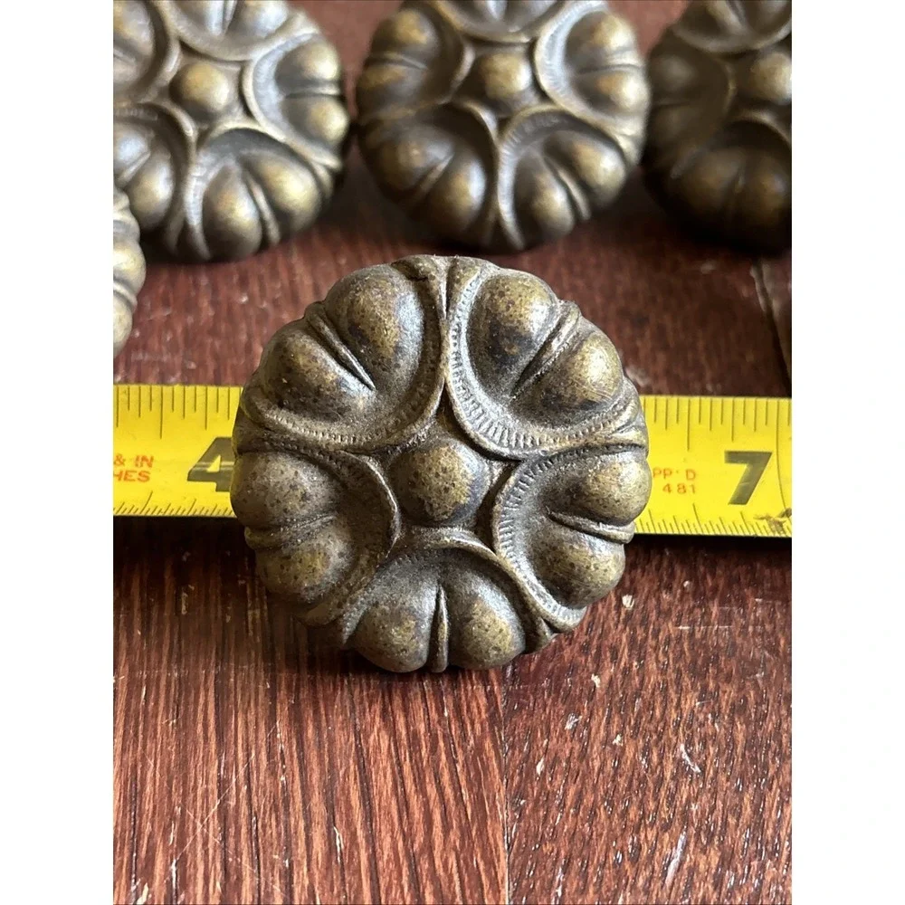 Vintage Brass Drawer Knobs Set of 6 Floral Cabinet Hardware 2